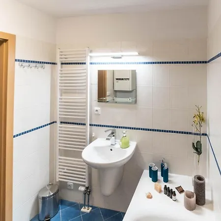 Apartman Lípa *